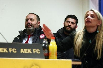 Επεισόδιο με Καραπαπά στη συνέντευξη Τύπου. Τι είπε ο Περέιρα (VIDEO)