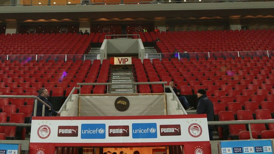 Κεκλεισμένων με Αστέρα ο Ολυμπιακός