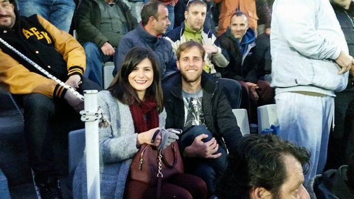 Με Κορδέρο στην εξέδρα