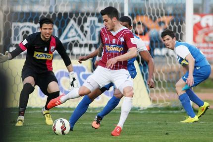 Νίκη πλέι οφ για τη Λάρισα, όρθιος στη Λαμία ο Ηρακλής