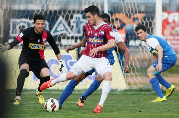 Νίκη πλέι οφ για τη Λάρισα, όρθιος στη Λαμία ο Ηρακλής