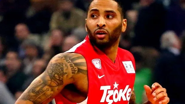 Λο: Προπονείται και το σκέφτεται