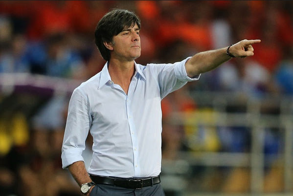 ΕΚΠΛΗΞΕΙΣ στην αποστολή της Γερμανίας από Λεβ