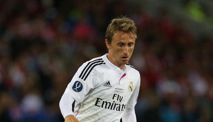 Τουλάχιστον για ένα μήνα έξω ο Μόντριτς