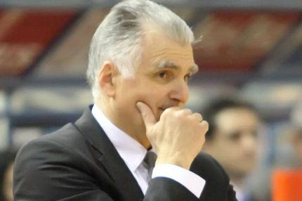 Επίθεση σε… χαμηλά επίπεδα