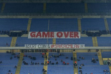 28η αγ.: Νίκησε σε άδειο γήπεδο η Μίλαν (VIDEOS)