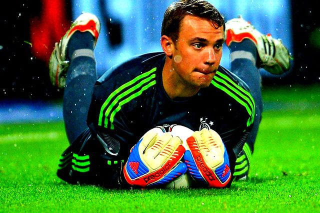 Ο γκαφατζής κύριος Νόιερ (VIDEOS)