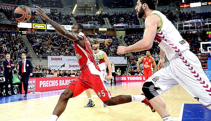 Μπασκόνια – Ολυμπιακός 74-73 (VIDEO)