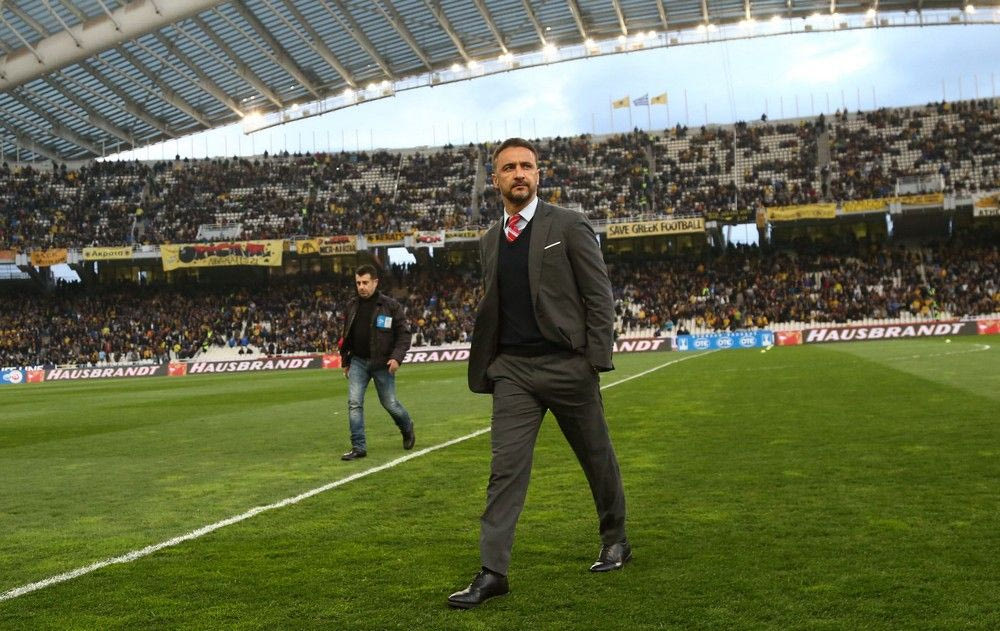 Η βόλτα του Περέιρα στον αγωνιστικό χώρο του ΟΑΚΑ (VIDEOS)