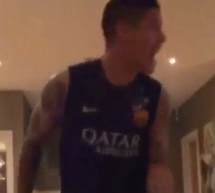 Ο Ρόχο πανηγυρίζει γκολ της Εστουδιάντες με φανέλα της Μπαρτσελόνα! (VIDEO)