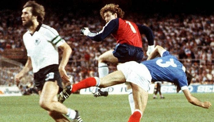 Χάραλντ Σουμάχερ: Ο “δολοφόνος” με το αγγελικό πρόσωπο (VIDEO & PHOTOS)