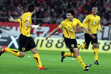 Όταν ο Σκόκο πρόβαρε την “ερυθρόλευκη” φανέλα!