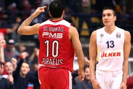 To τρομερό “buzzer beater” τρίποντο του Σλούκα (VIDEO)