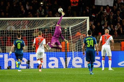 Η απόκρουση του Σούμπασιτς που έστειλε στους “8” την Μονακό (VIDEO)