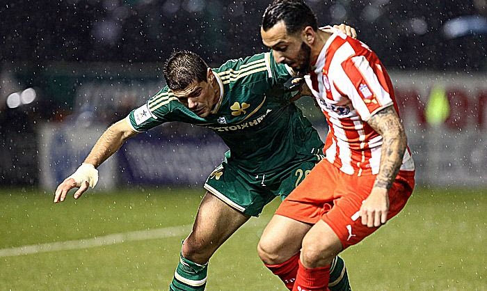 “Τι θες ρε παλικάρι κι ανακατεύεσαι;”