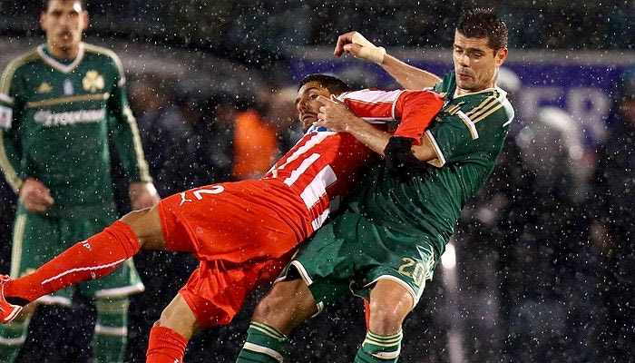 Ταυλαρίδης στη SuperBALL: “Δεν βλέπετε τι γίνεται στην Ελλάδα; Προκάλεσε ο Περέιρα” (VIDEO)