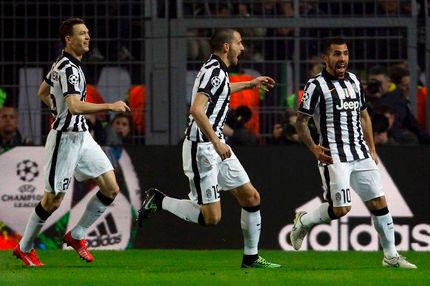 Η ΓΚΟΛΑΡΑ του Τέβες επί της Ντόρτμουντ (VIDEO)