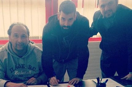 Τσόχλας και με την βούλα