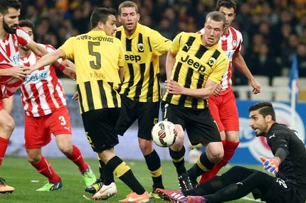 Τα χιουμοριστικά tweets του ντέρμπι ΑΕΚ-Ολυμπιακός