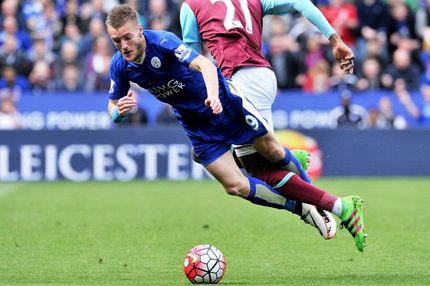 Η “βουτιά” και η αποβολή του Βάρντι