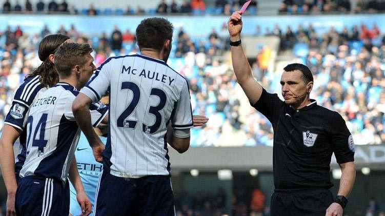 Νέα αποβολή λάθος παίκτη στην Premier League (VIDEO)