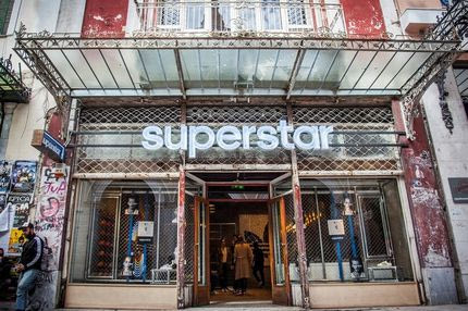 Tο 1ο adidas Superstar Store είναι γεγονός στην πλατεία Αγ. Ειρήνης
