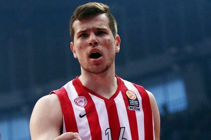 Οι Χοκς επέλεξαν Αγραβάνη