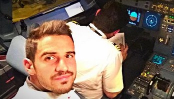 Ο πιλότος Αυλωνίτης (PHOTOS)
