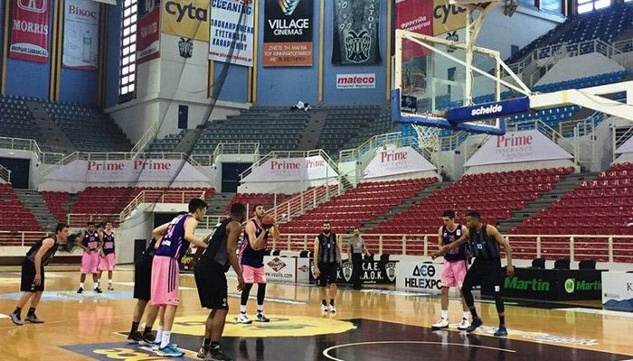 Έχασε από την Μέγκα έχοντας… Παπαδόπουλο