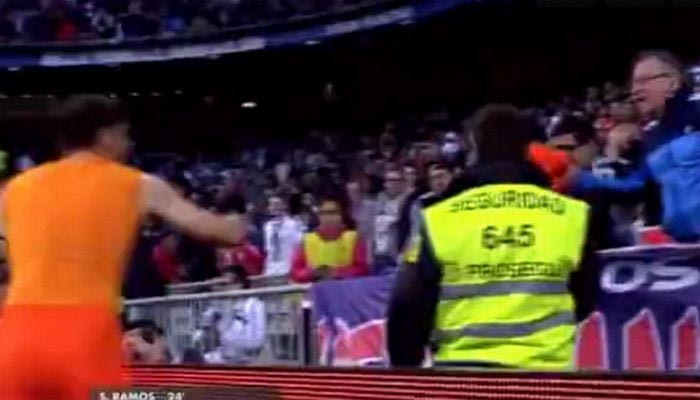 ΣΥΓΚΙΝΗΣΕ ο Κασίγιας: Έδωσε τη φανέλα του σε άτομο με ειδικές ανάγκες (VIDEO)