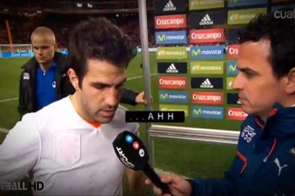 Έξαλλος ο Φάμπρεγας με δημοσιογράφο (VIDEO)