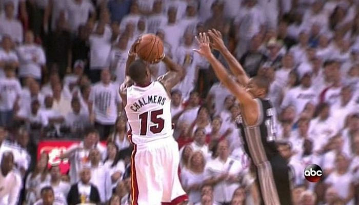 Top5: Τρομερό buzzer beater από τον… Super Mario (VIDEO)