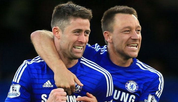 “Μπλε” η ενδεκάδα της χρονιάς στην Αγγλία