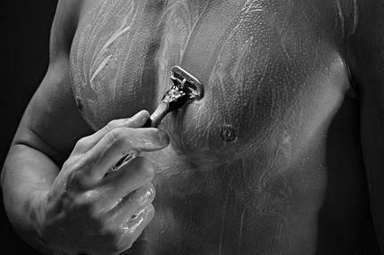 Η Gillette λανσάρει την πρώτη ξυριστική μηχανή φτιαγμένη για το ανδρικό σώμα
