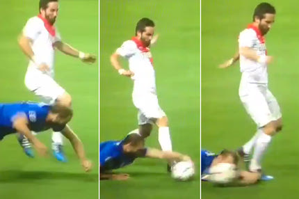 Εκανε τον… Μπουφόν ο Κιελίνι (VIDEO)