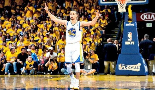 Ακόμη μια κορυφή για τον Στίφεν Κάρι (VIDEO)