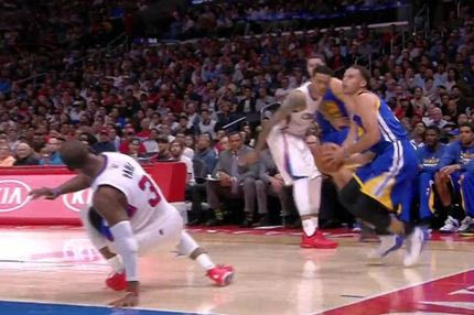 Ο Κάρι “ξεφτίλισε” τον Πολ (VIDEO)