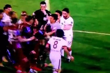 Χαμός στο Τράμπζονσορ-Γαλατάσαραϊ (VIDEO)