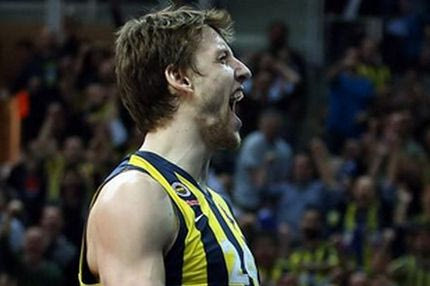 Φενέρμπαχτσε – Μακάμπι 80-72 (VIDEO)