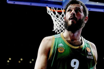 Οι ευχές της ΚΑΕ Παναθηναϊκός στον Φώτση