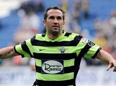 Όσο ο Γκέκας δεν βρίσκει ομάδα, οι ελπίδες παραμένουν…