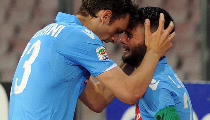 Ξέσπασε σε λυγμούς ο Ινσίνιε (VIDEO & PHOTO)