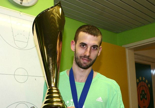 Γιάνκοβιτς: “Η σοβαρότητα το κλειδί για τον τίτλο”