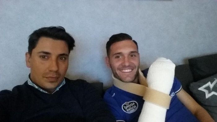 Στον γύψο ο Λούκας (PHOTO)