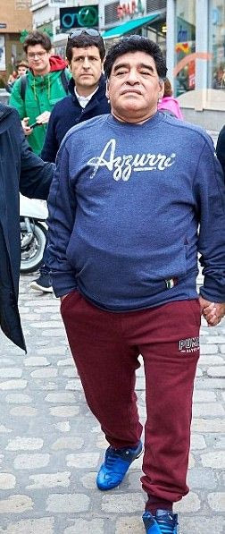 O Μαραντόνα σε ρόλο… Ρόκι (VIDEO)