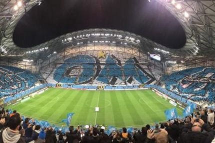 Το ΑΠΙΘΑΝΟ κορεό των φίλων της Μαρσέιγ στο ντέρμπι (PHOTOS & VIDEO)