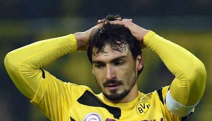 Επίσημη πρόταση της Γιουνάιτεντ σε Ντόρτμουντ για Χούμελς