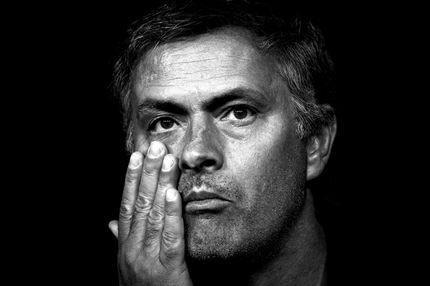 ΑΠΟΛΑΥΣΤΙΚΟΣ Μουρίνιο: “Έχω ένα πρόβλημα, γίνομαι διαρκώς καλύτερος”