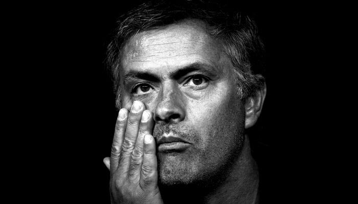 ΑΠΟΛΑΥΣΤΙΚΟΣ Μουρίνιο: “Έχω ένα πρόβλημα, γίνομαι διαρκώς καλύτερος”