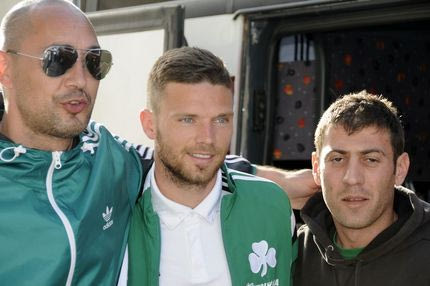 Αποθέωση από φιλάθλους για την αποστολή του Παναθηναϊκού (PHOTOS)